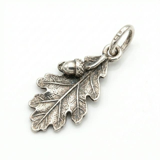 Charm Bạc
